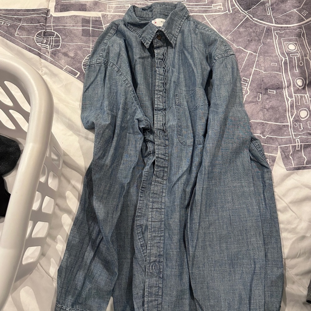 Old Navy Men's Casual Blue Button Down Shirt